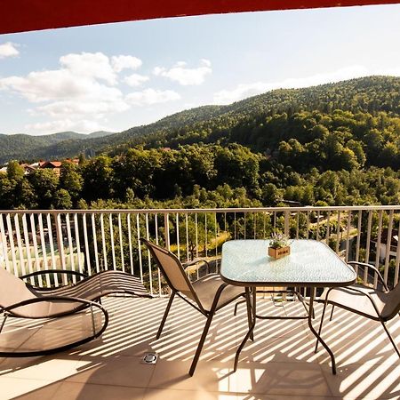 Top View Apartment Sinaia Eksteriør billede